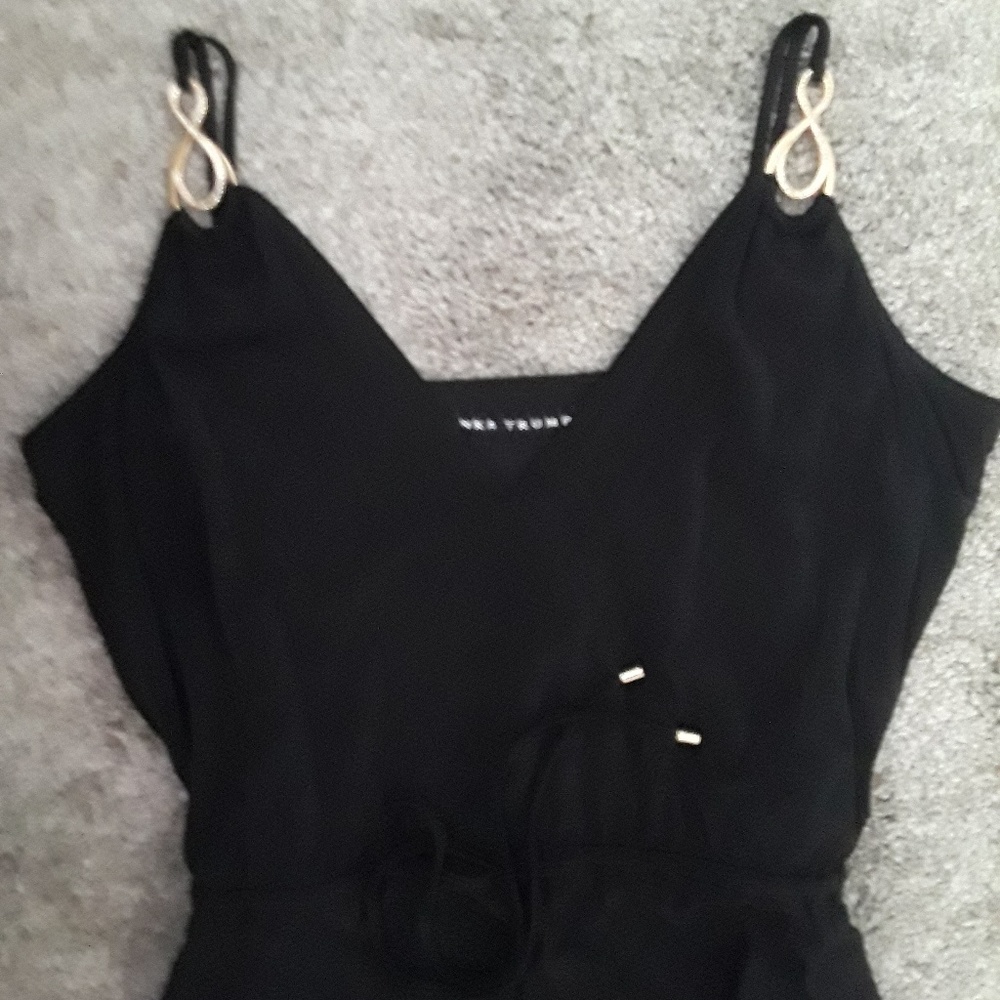 Ivanka Trump Dress - Picture 2 of 5